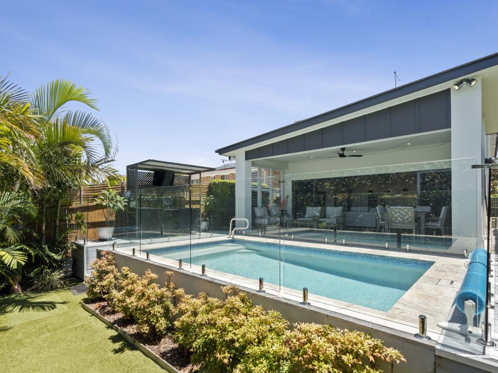 55 Gordon St, Ormiston, QLD 4160