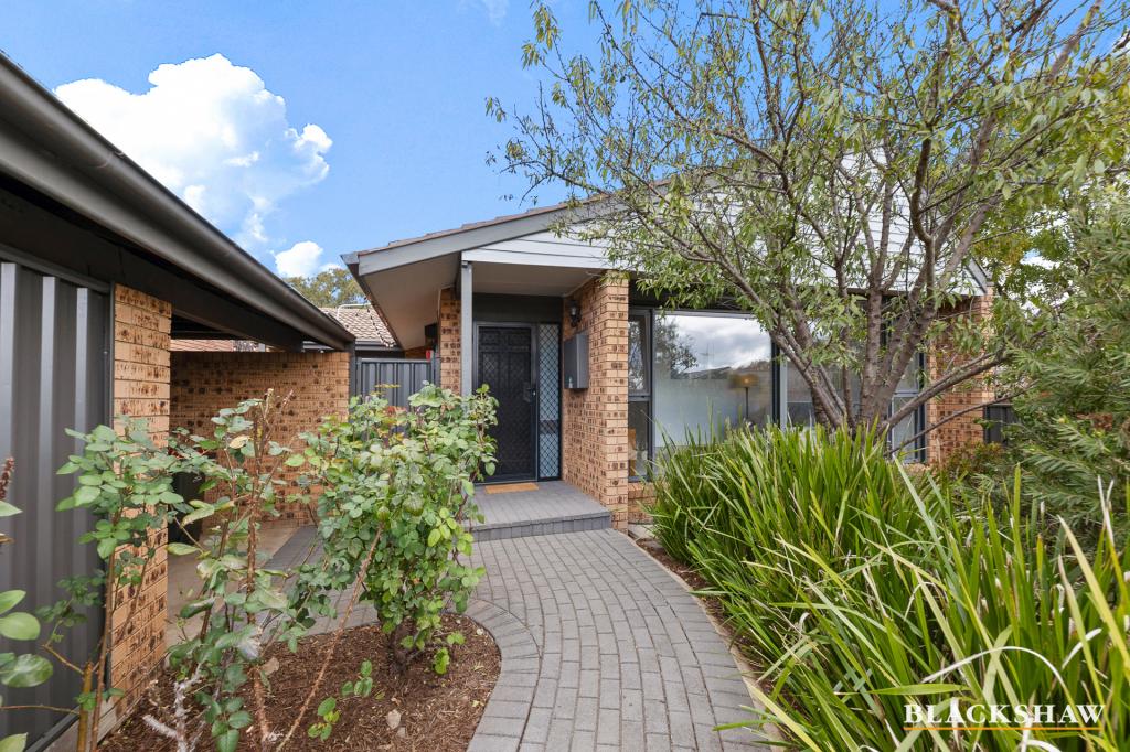 11 Macfarlan Pl, Latham, ACT 2615