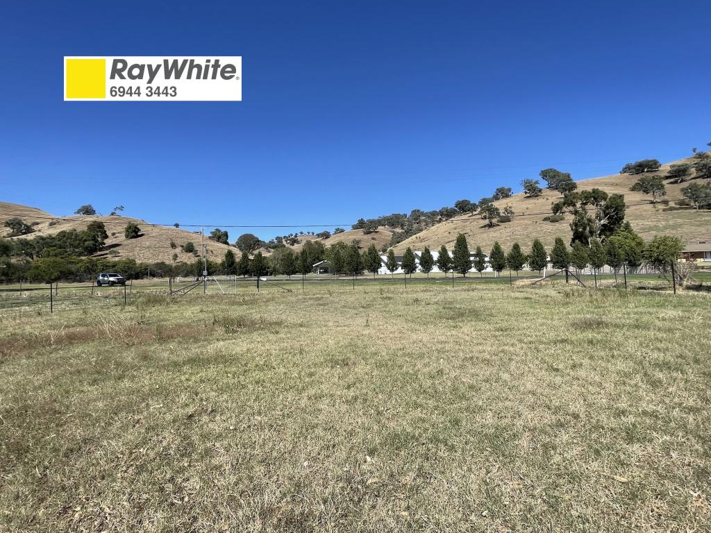 235 Punch St, Gundagai, NSW 2722