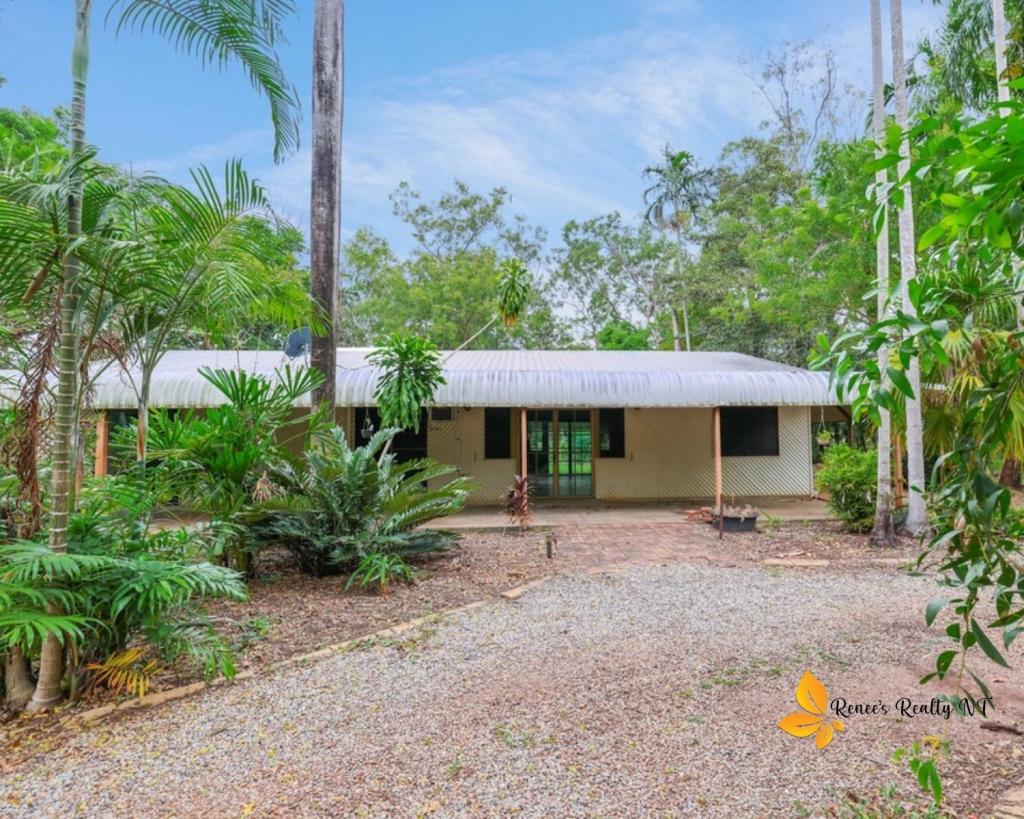 30 MACLEOD RD, HOWARD SPRINGS, NT 0835