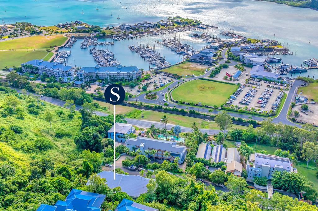 2/15 Hermitage Dr, Airlie Beach, QLD 4802