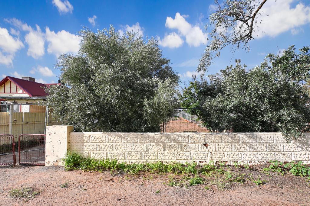 396 OXIDE ST, BROKEN HILL, NSW 2880