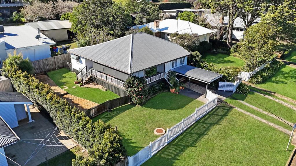 37a Alford St, Mount Lofty, QLD 4350