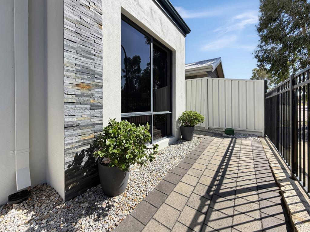 52 Walden St, Wellard, WA 6170
