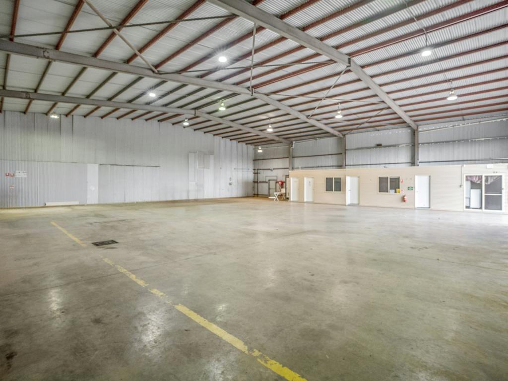 Shed 1/11395 Kidman Way, Hanwood, NSW 2680