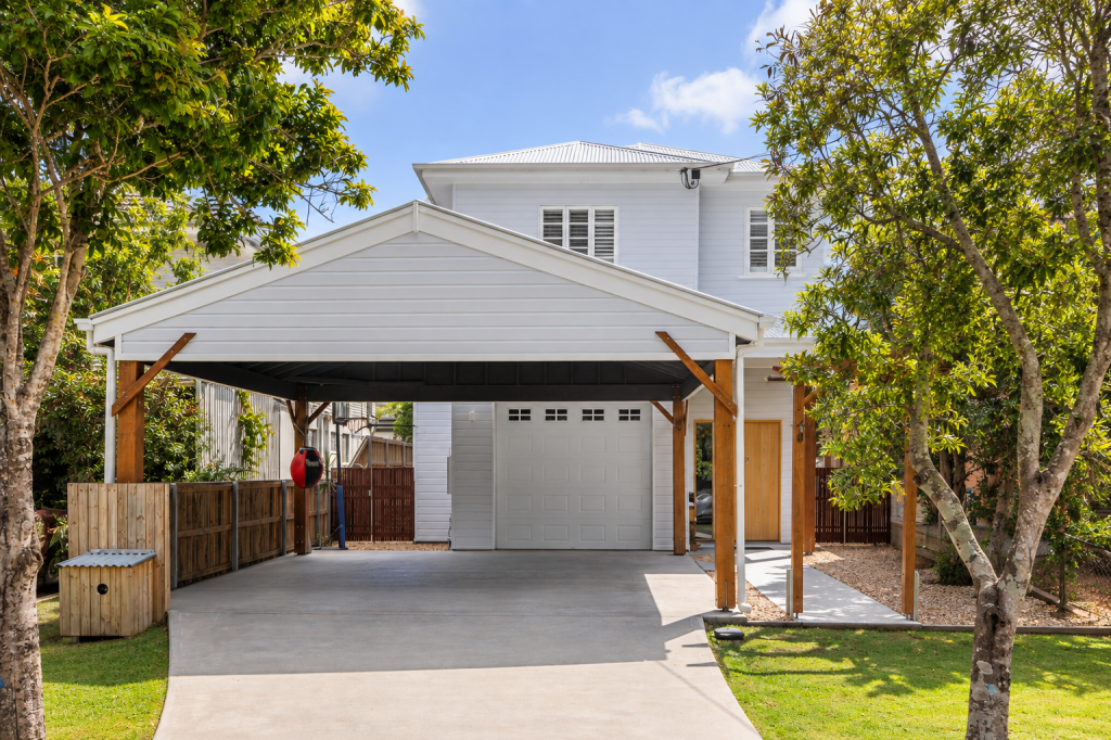 29 Essex Rd, Indooroopilly, QLD 4068