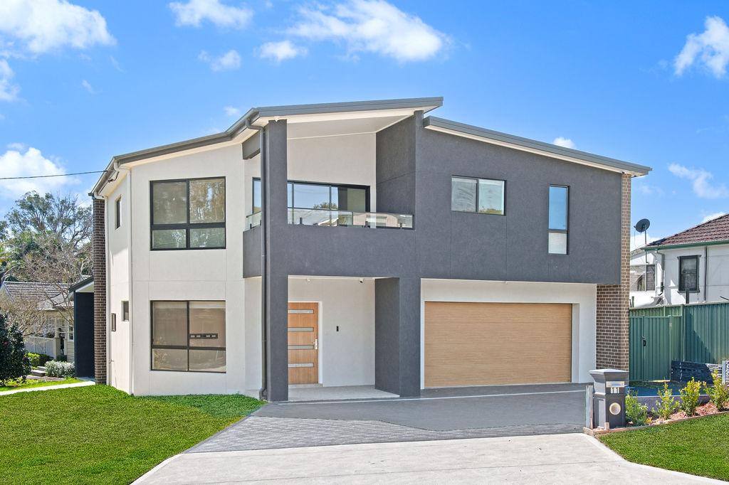 11 Browning St, East Hills, NSW 2213