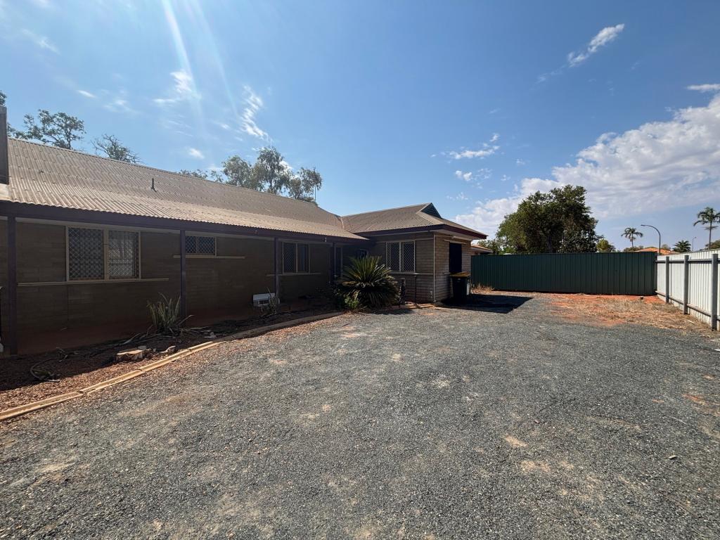 17 Skippers Loop, South Hedland, WA 6722