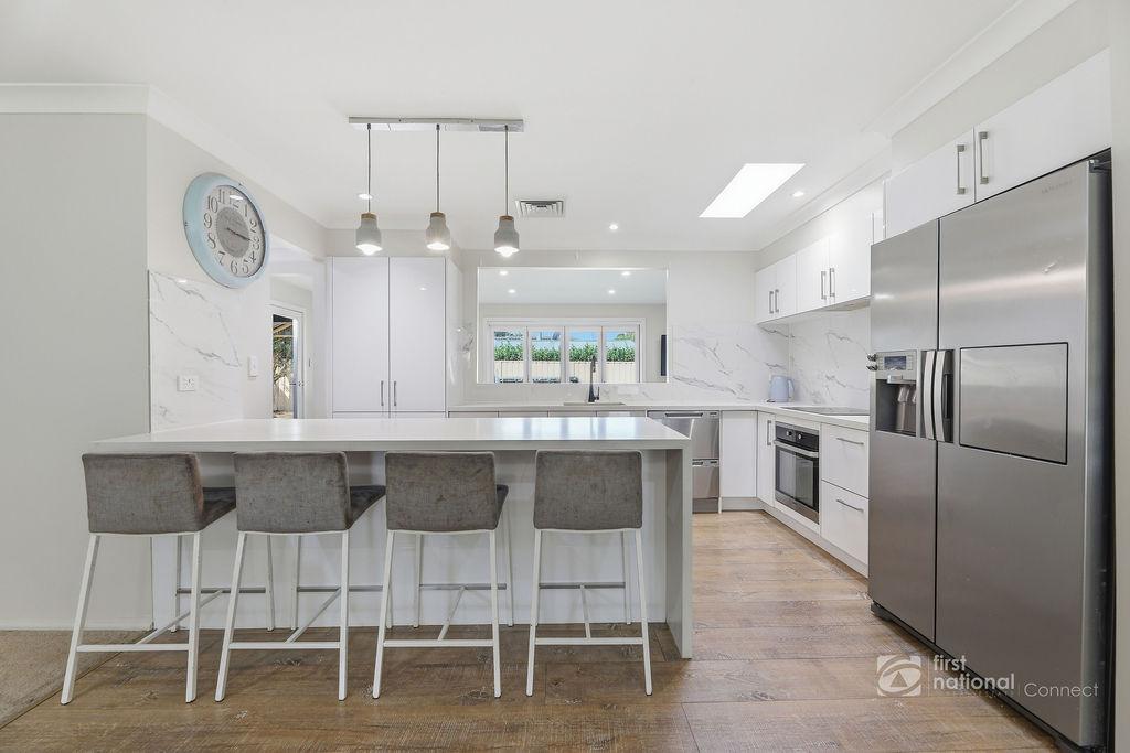 34 Red House Cres, Mcgraths Hill, NSW 2756