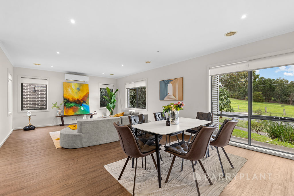 13 Vista Cct, Westmeadows, VIC 3049