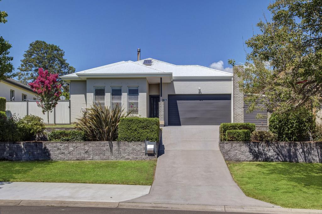 6 Tomley St, Moss Vale, NSW 2577