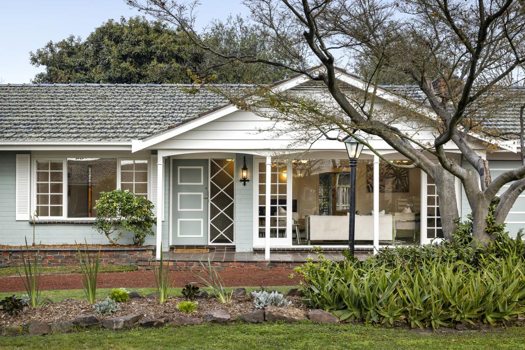 14 Lyons Ave, Frankston South, VIC 3199