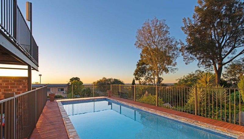 9 Kinedana St, Eden Hills, SA 5050