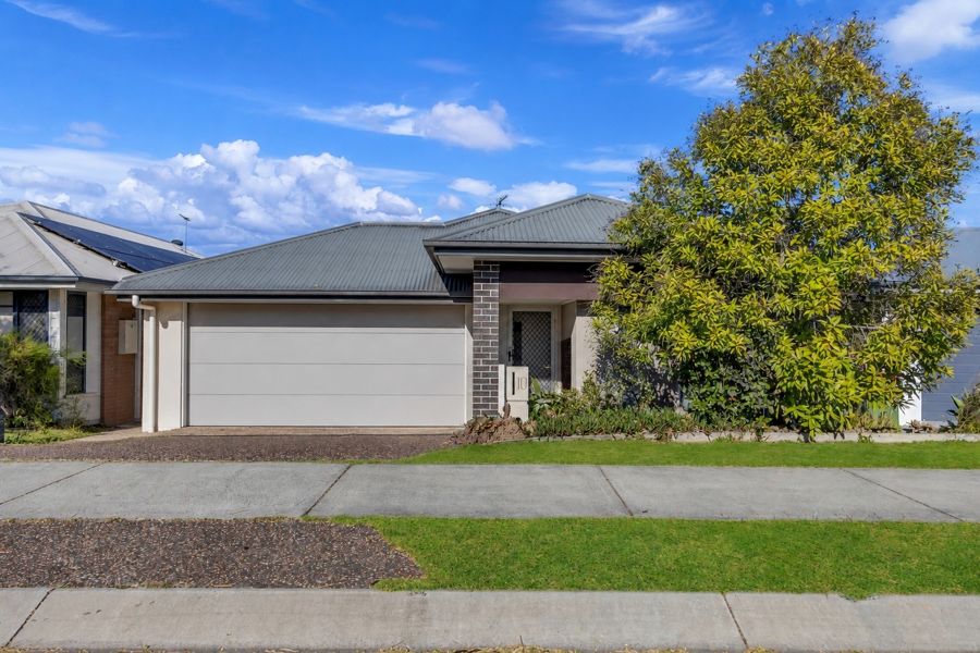 10 FRANKLAND ST, SOUTH RIPLEY, QLD 4306
