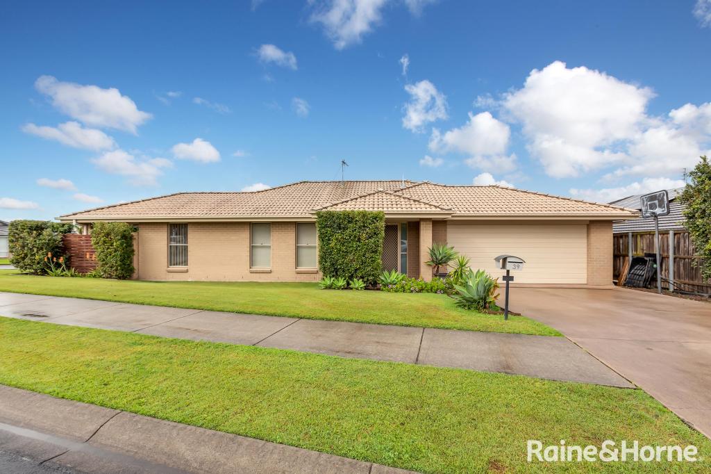 39 Cockatoo Rdge, Aberglasslyn, NSW 2320