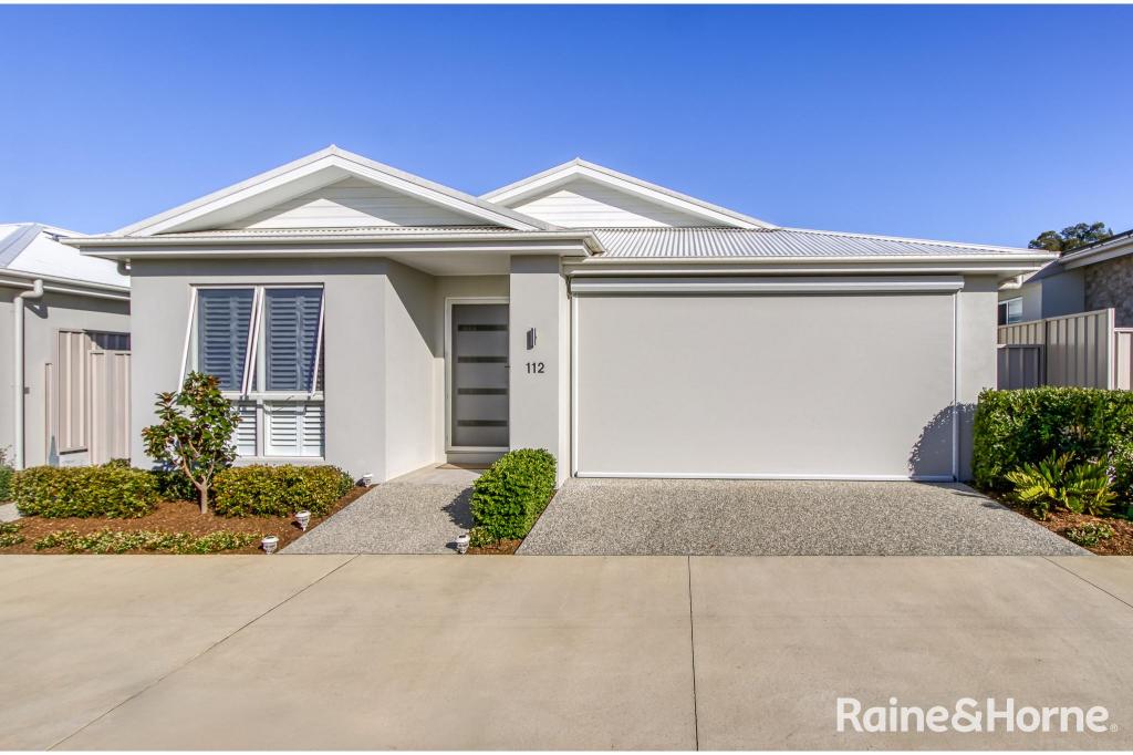 112/10 Citrine Way 'Gemlife', Lake Cathie, Lake Cathie, NSW 2445