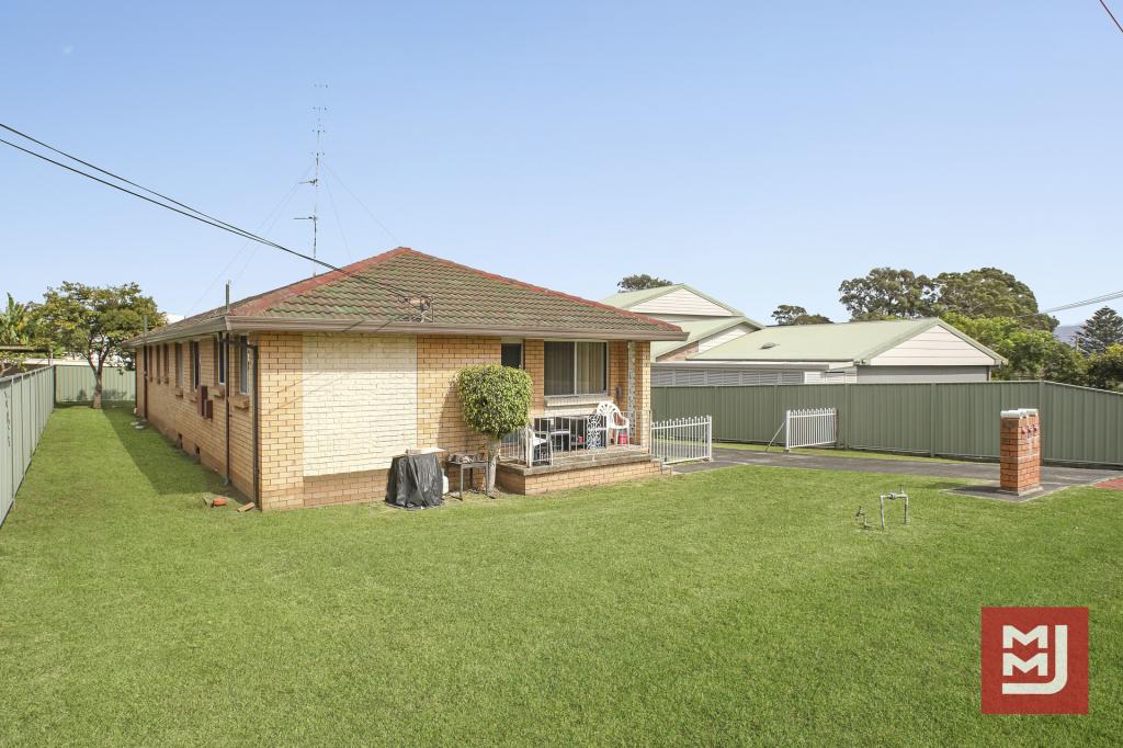 19 David Ave, Oak Flats, NSW 2529