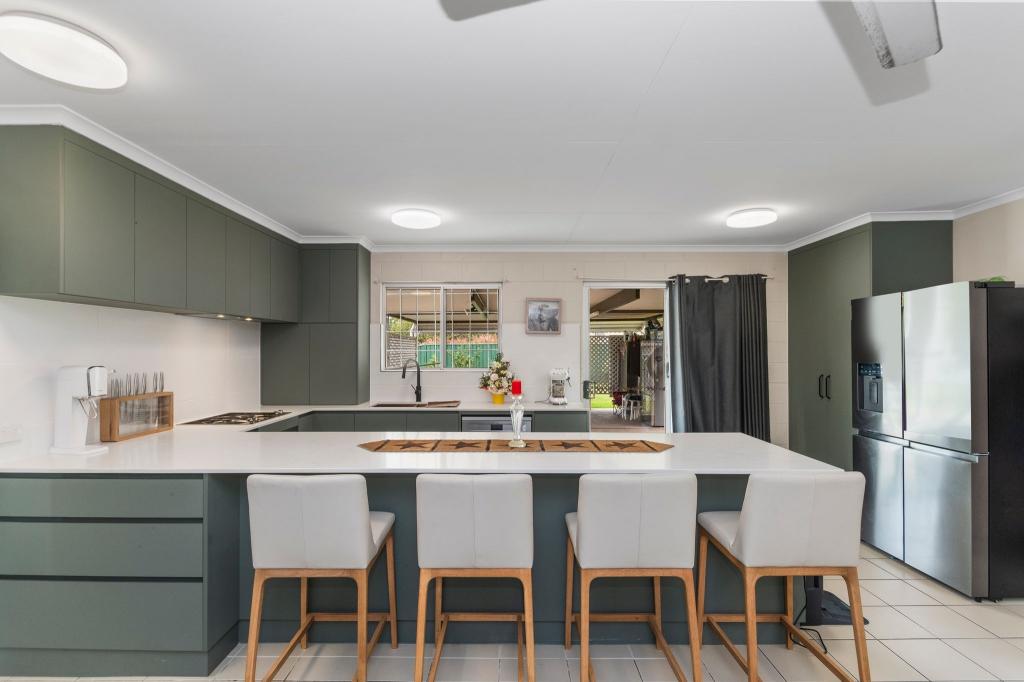 17 Badelona St, Cranbrook, QLD 4814