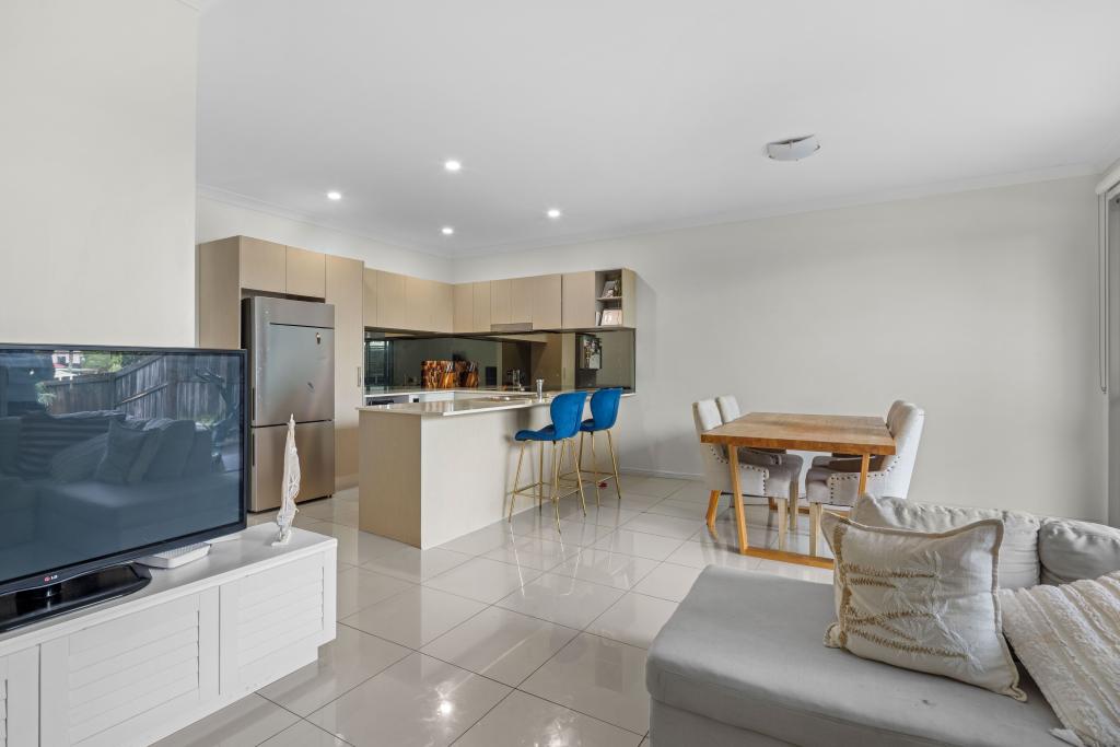 11/430 Pine Ridge Rd, Coombabah, QLD 4216