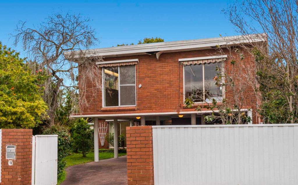 1 Blackwood St, Carnegie, VIC 3163
