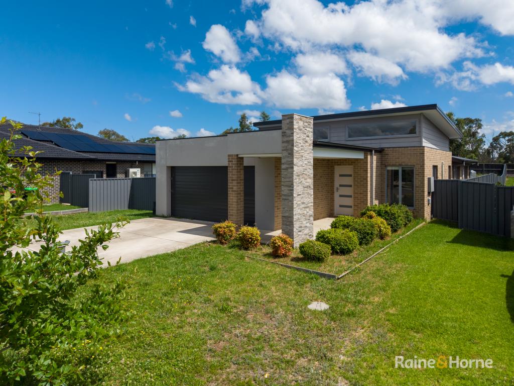 33 Yeomans Rd, Armidale, NSW 2350