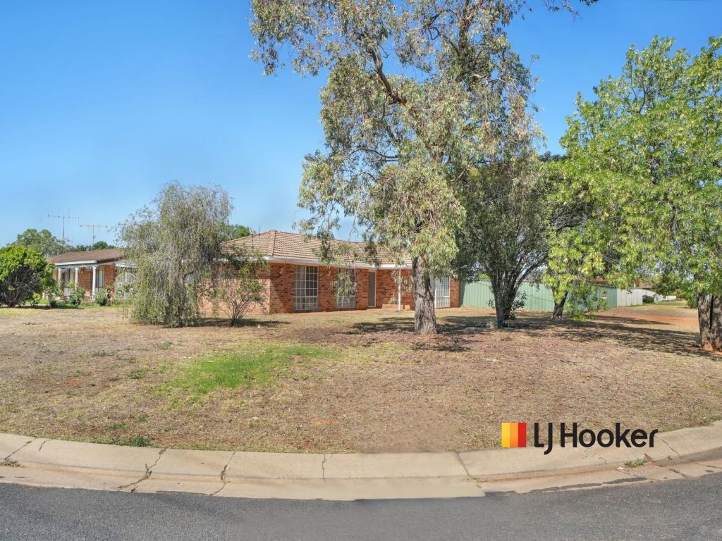 134 Moss Ave, Narromine, NSW 2821
