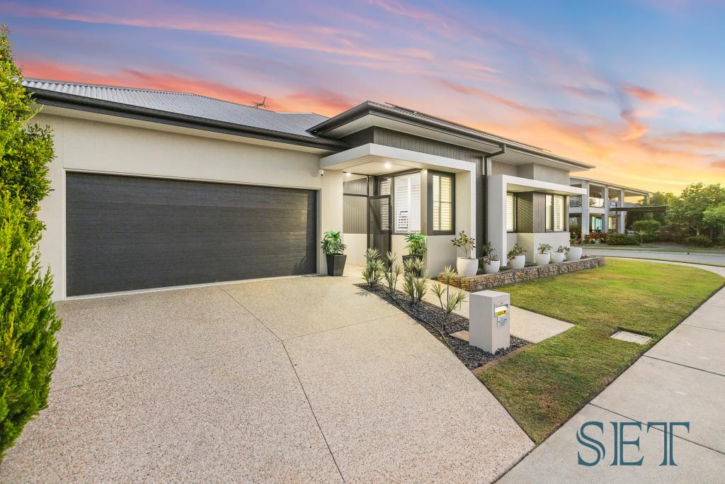 31 Brook Cres, Burpengary East, QLD 4505