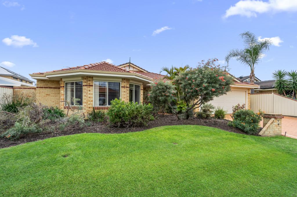 16 Russelia St, Canning Vale, WA 6155