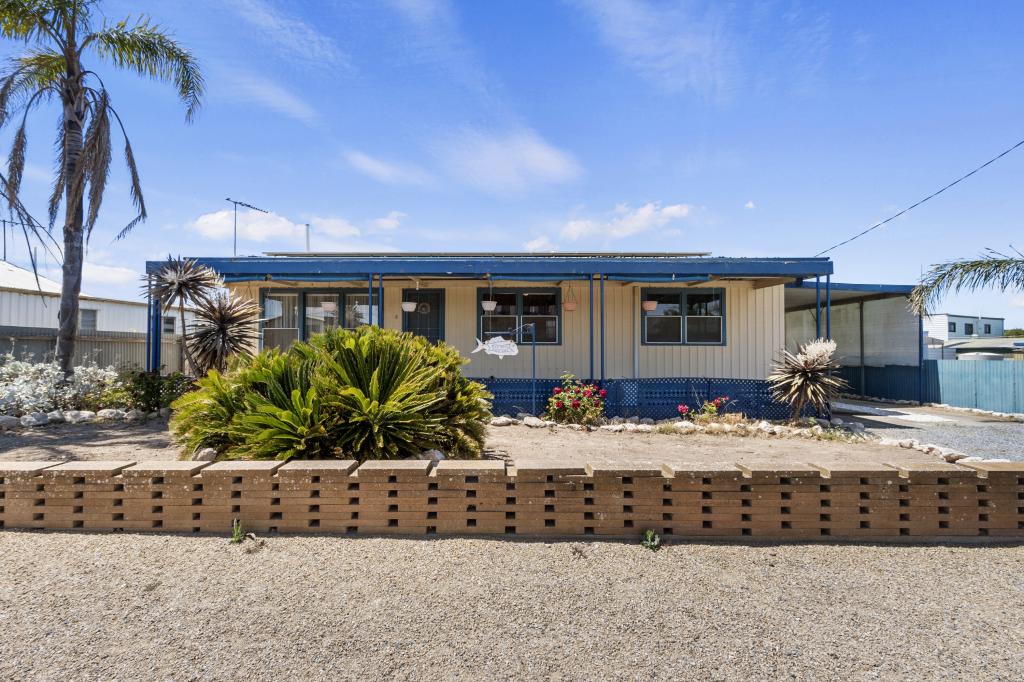 5 Hogarth St, Ardrossan, SA 5571