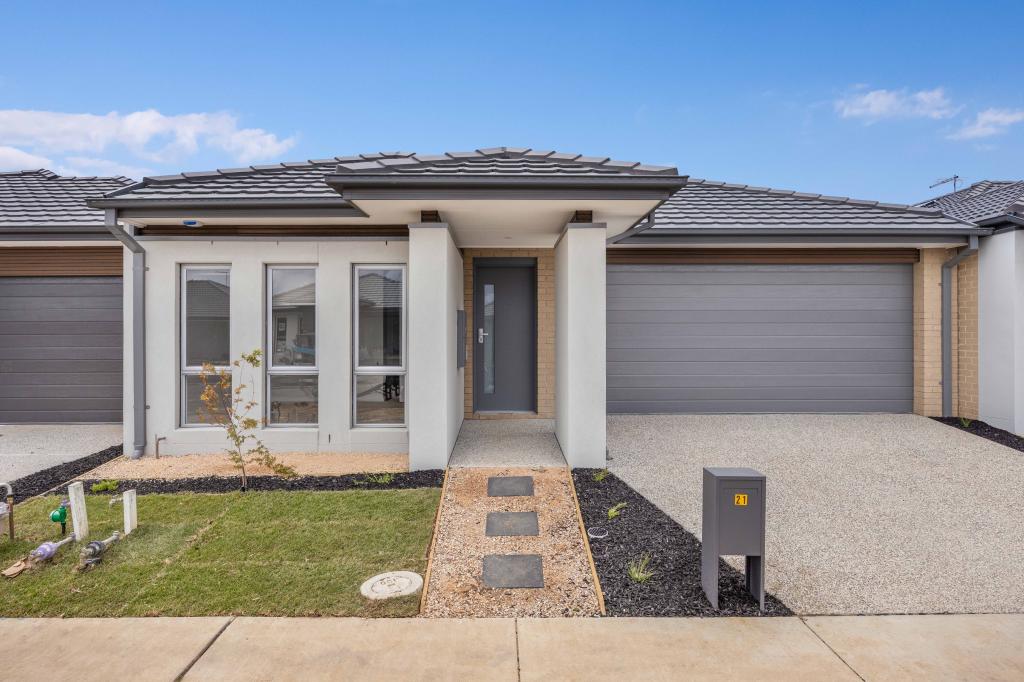 21 BUTTERCUP CRES, ARMSTRONG CREEK, VIC 3217