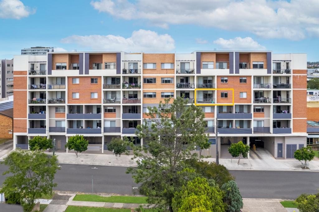 46/3-9 Warby St, Campbelltown, NSW 2560