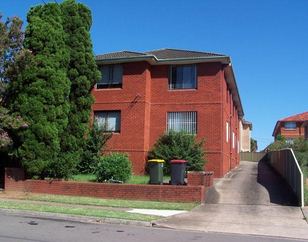 6/54 Mckern St, Campsie, NSW 2194