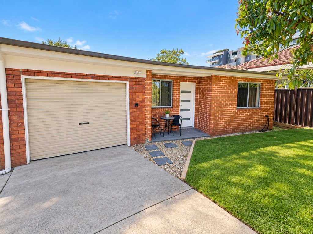 3 Olive St, Seven Hills, NSW 2147