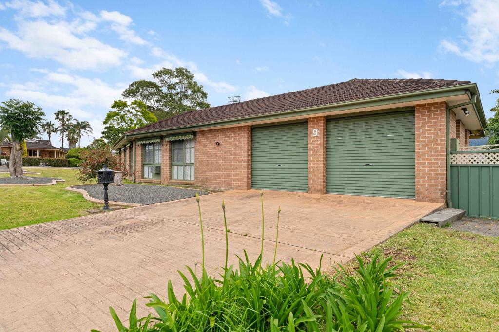 9 Wasdale Pl, Bomaderry, NSW 2541