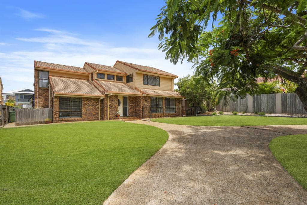 4 Waterford Cres, Ormiston, QLD 4160