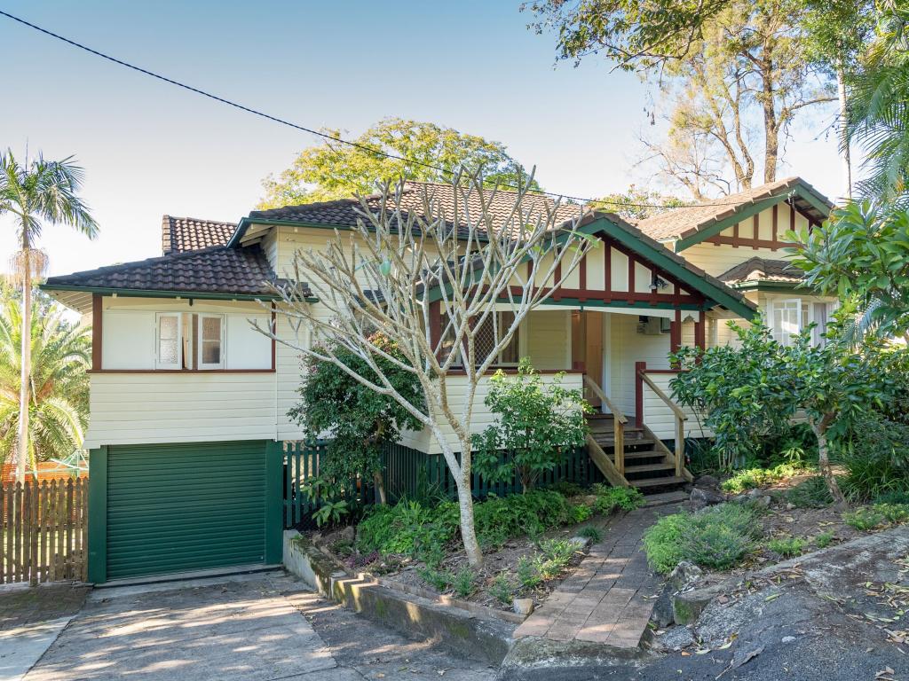 2 Darsham Ave, Girards Hill, NSW 2480