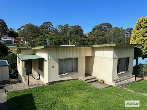 62a Robertson St, Coniston, NSW 2500