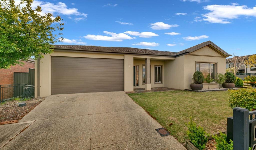 7 Penrose Prom, Tarneit, VIC 3029