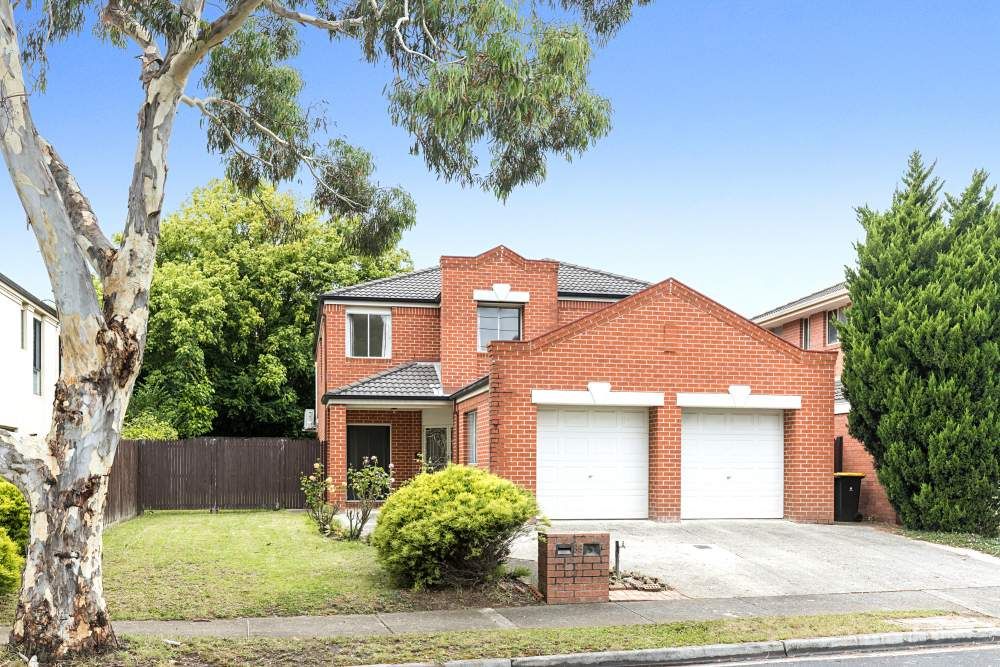 86 Herriotts Bvd, Glen Waverley, VIC 3150