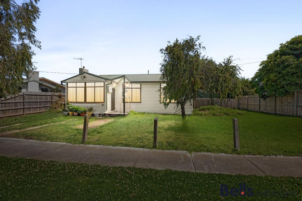 17 Hayden Cres, Albion, VIC 3020