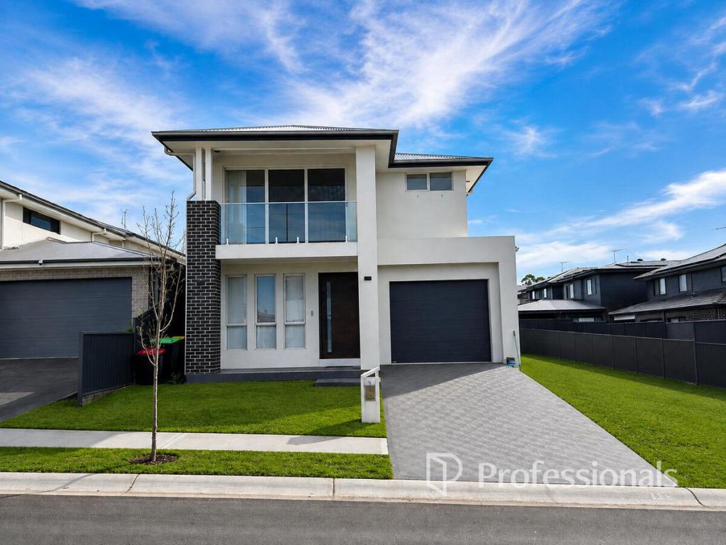11 Womerah St, Grantham Farm, NSW 2765