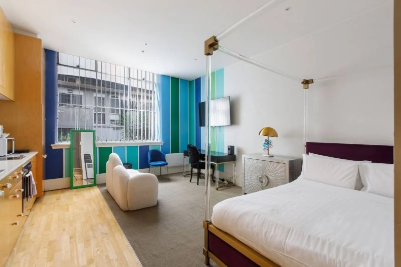 206/1 Manchester Lane, Melbourne, VIC 3000