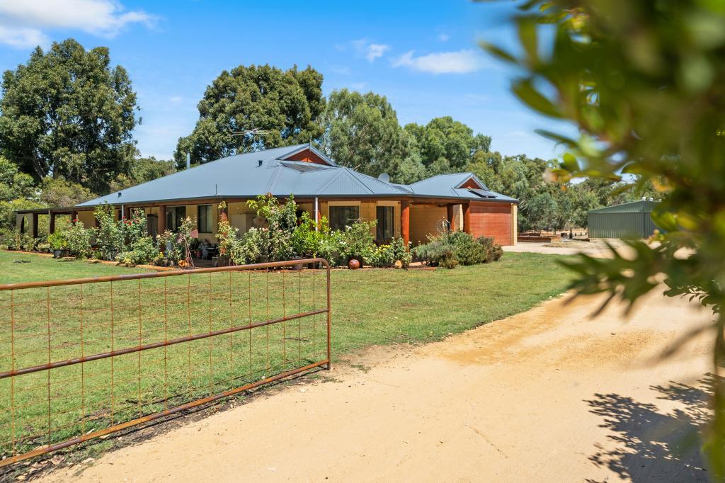 45 FIELDER RD, SERPENTINE, WA 6125