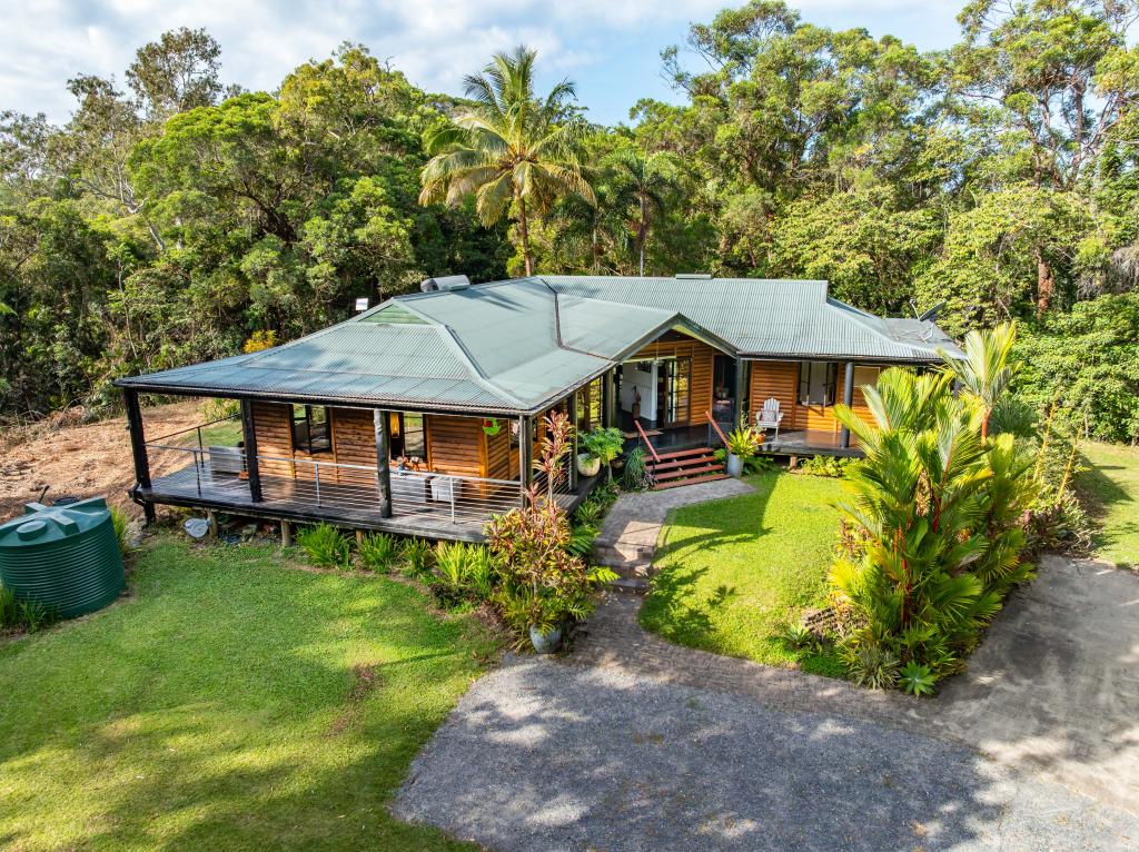 356 Buchanan Creek Road, Cow Bay, Daintree, QLD 4873