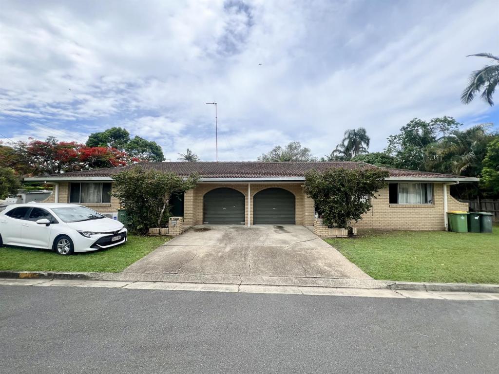 21 Barton Ave, Southport, QLD 4215