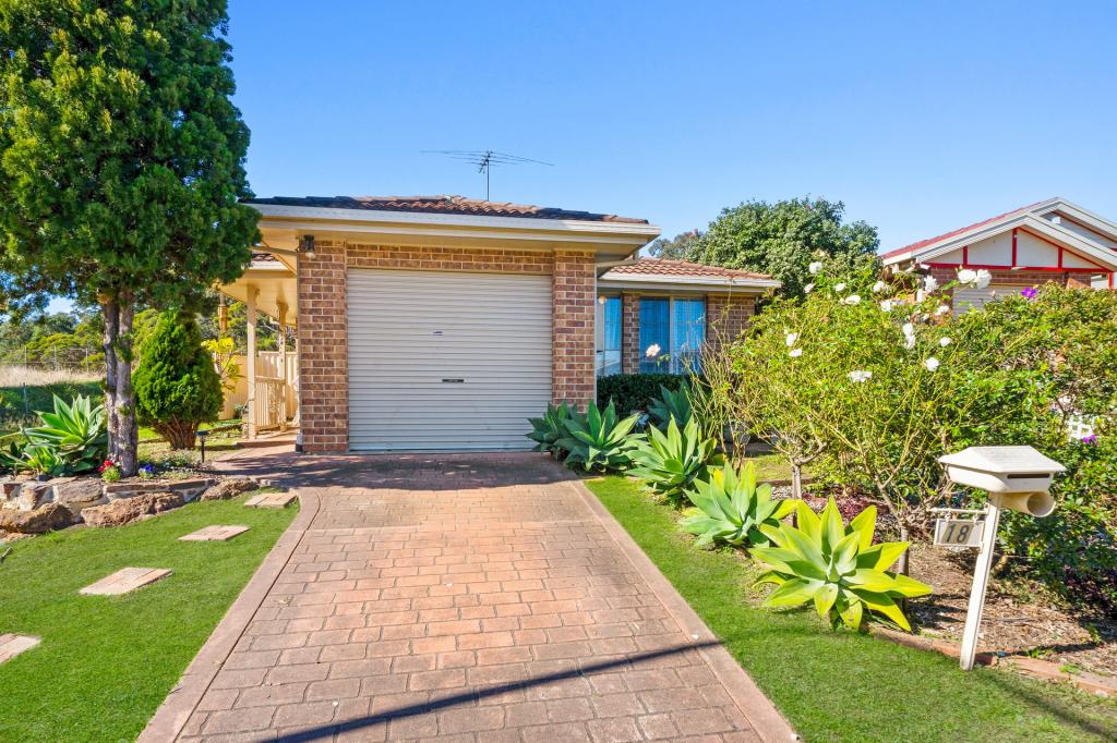 18 Newnham St, Dean Park, NSW 2761