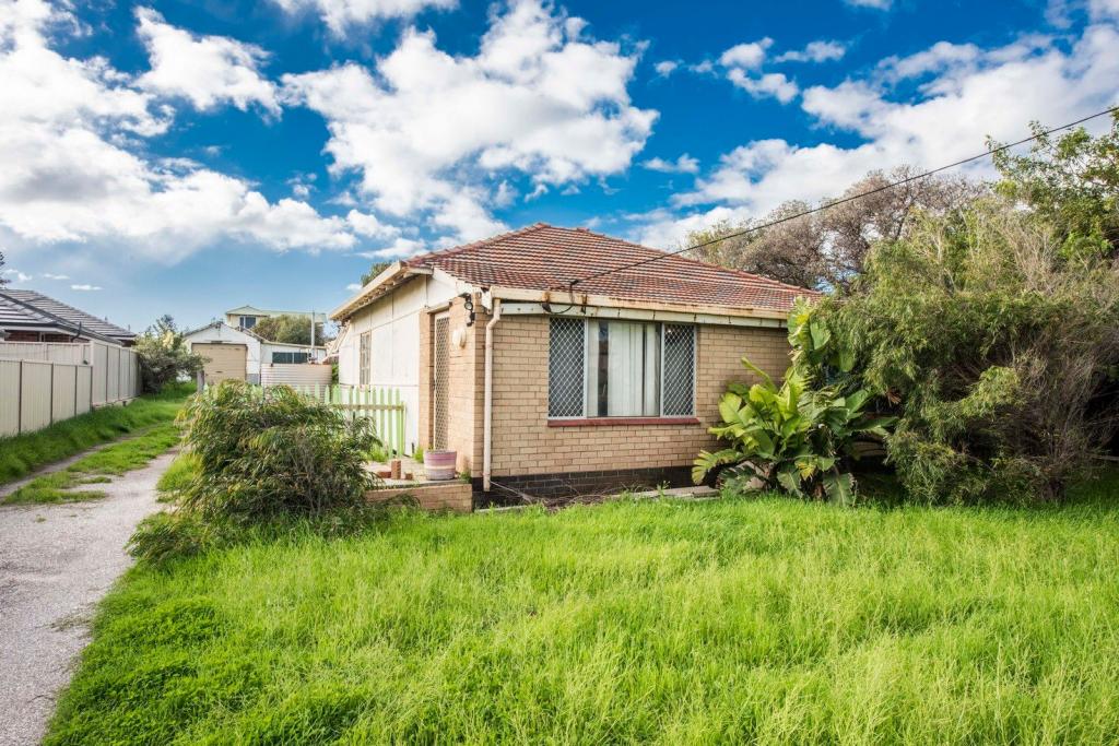 29 Stroud St, Beachlands, WA 6530