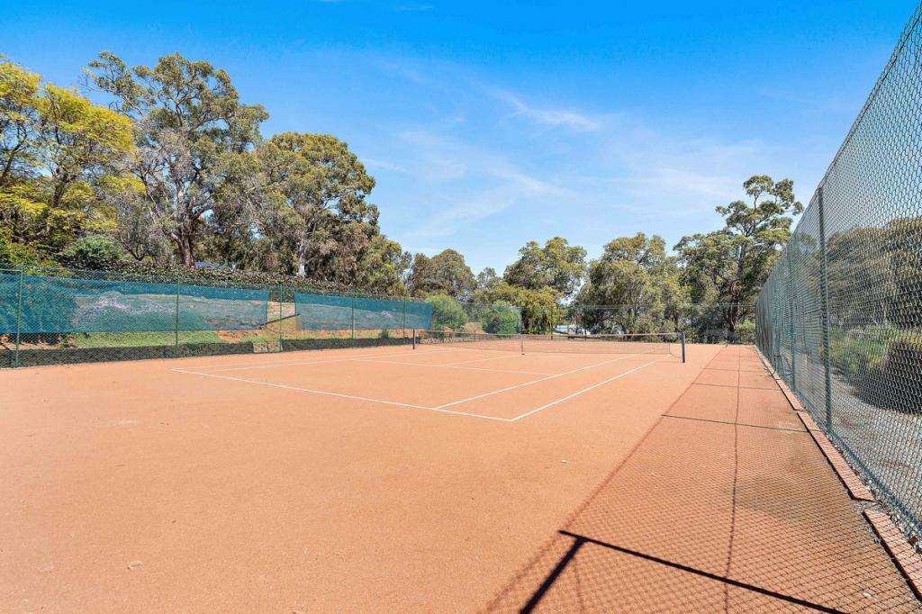 43 Canns Rd, Bedfordale, WA 6112