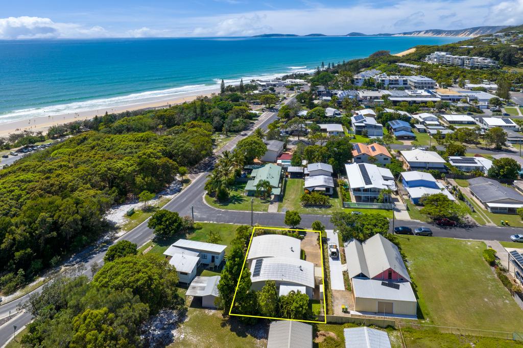 4 Ilmenite Ave, Rainbow Beach, QLD 4581