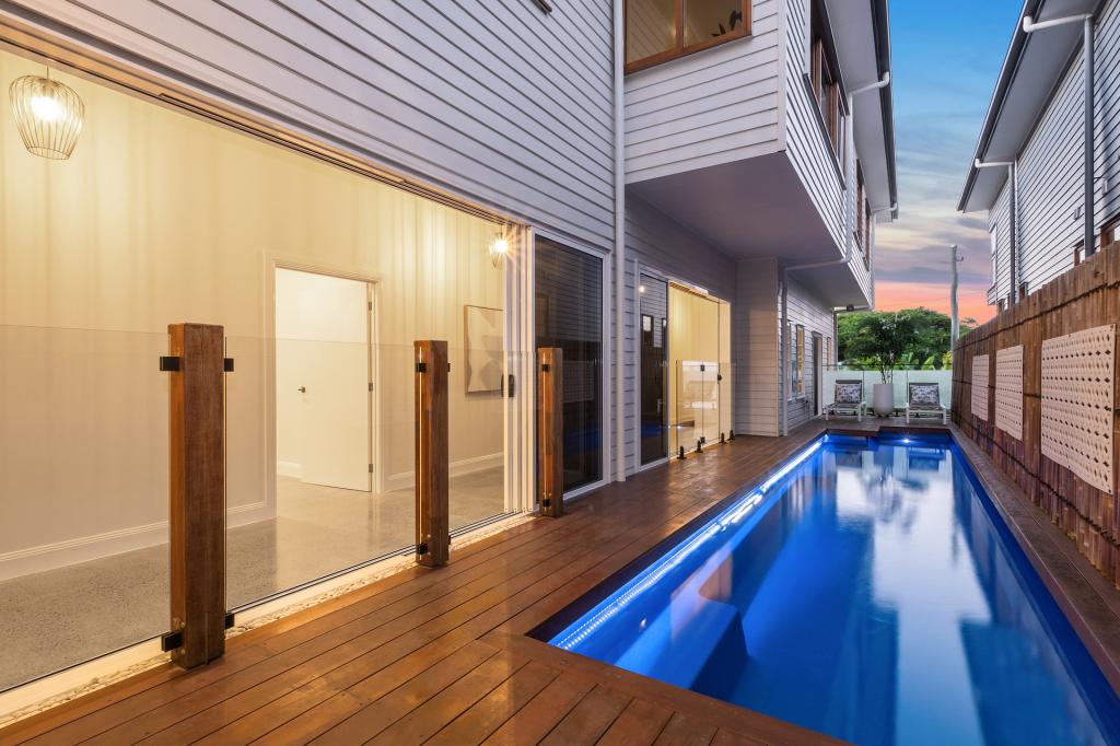 49 Carlton Tce, Wynnum, QLD 4178